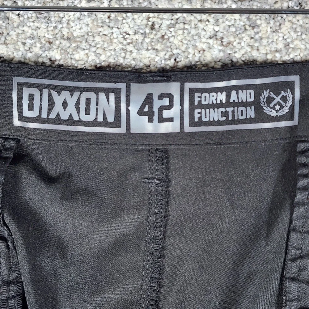 Dixxon Utility Shorts Mens 42 Black Stretch Zipper Pocket Excellent